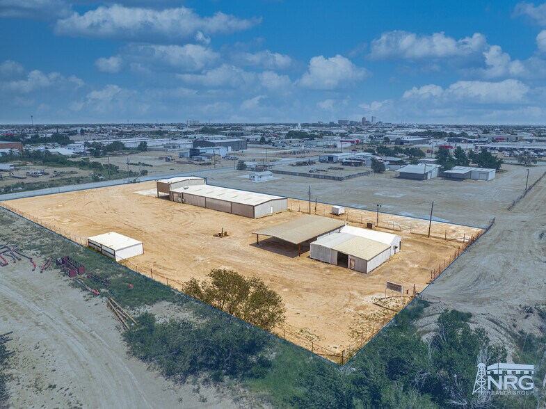 3430 W Gist Ave, Midland, TX à louer - Photo de l’immeuble – Image 2 sur 10