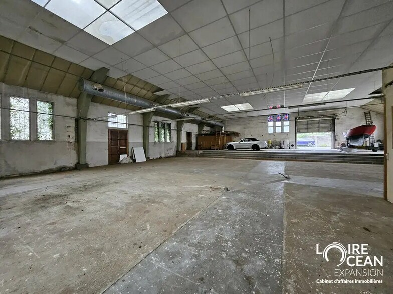 Local d'activités dans Nantes à vendre - Photo de l’immeuble – Image 2 sur 4