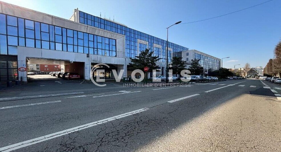 53 Boulevard De Stalingrad, Malakoff à louer - Photo de l’immeuble – Image 1 sur 17