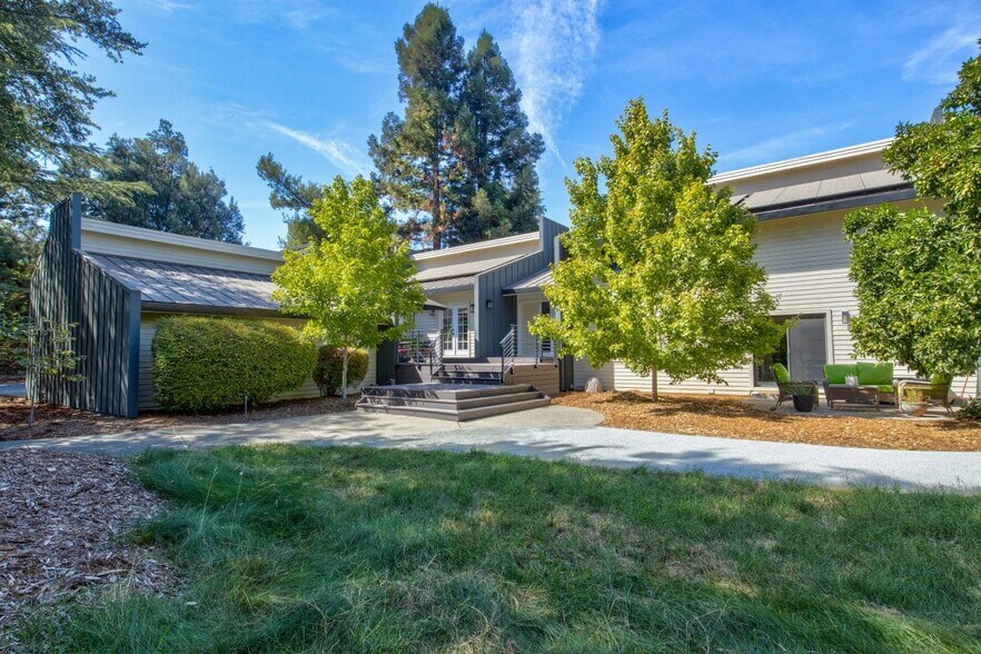 38364 Wisteria Way, Davis, CA à vendre - Photo de l’immeuble – Image 2 sur 134