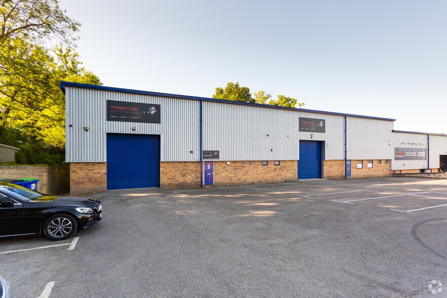 Kingstanding Way, Tunbridge Wells à louer - Photo principale – Image 3 sur 11
