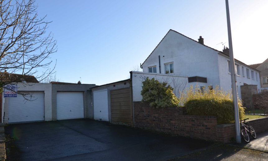 94 Turnhouse Rd, Edinburgh à vendre - Photo principale – Image 1 sur 1