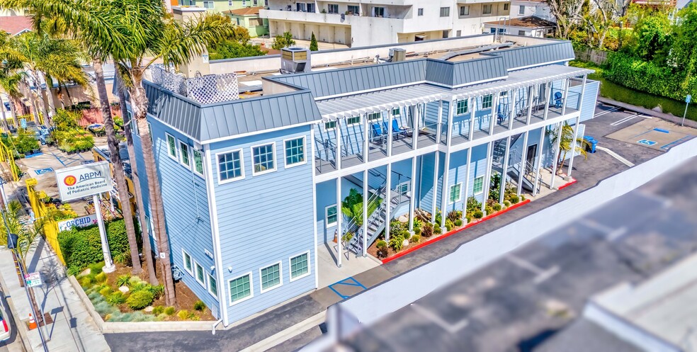 1060 Aviation Blvd, Hermosa Beach, CA à vendre - Photo de l’immeuble – Image 1 sur 21