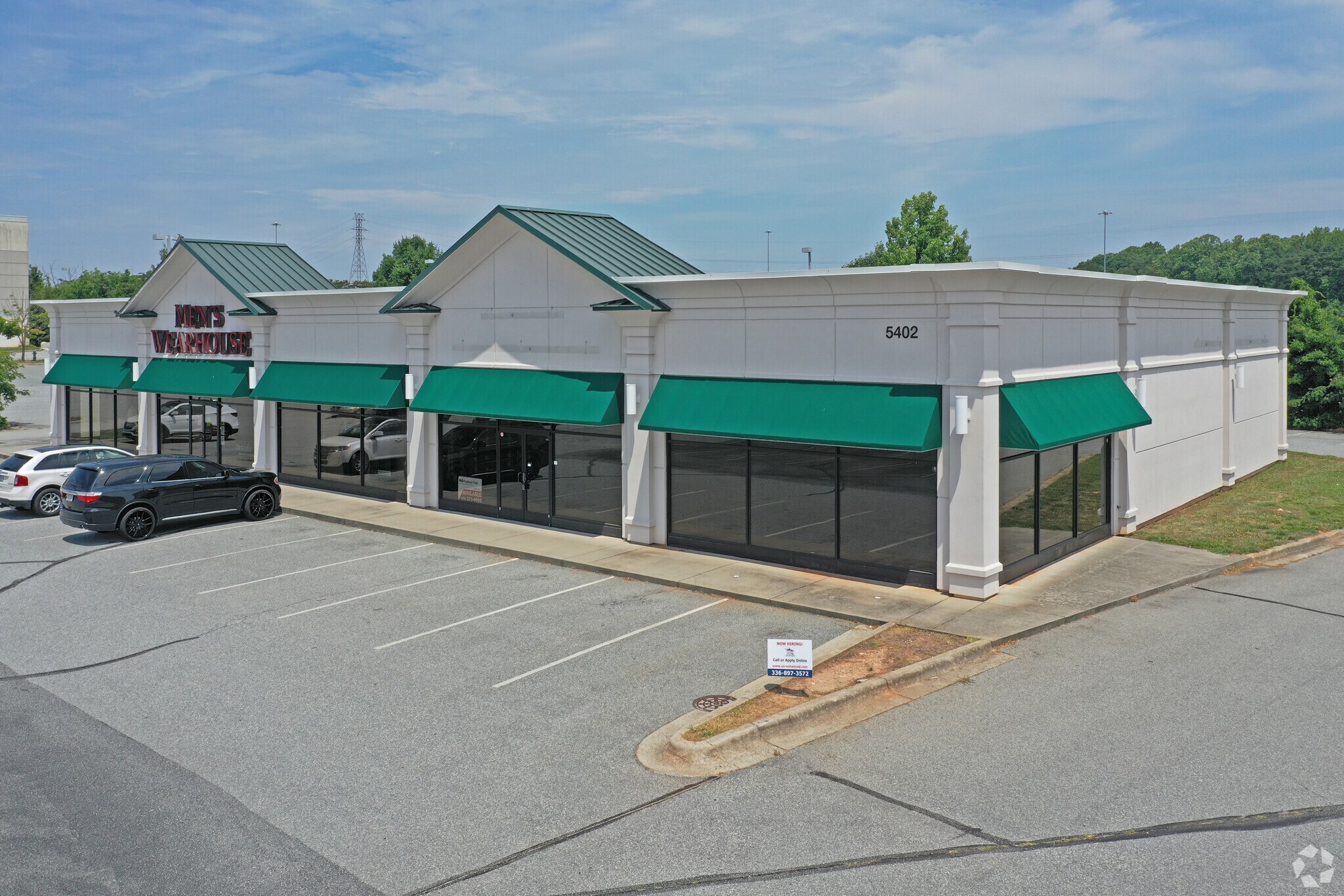 5402 Hornaday Rd, Greensboro, NC à louer Photo principale– Image 1 sur 6