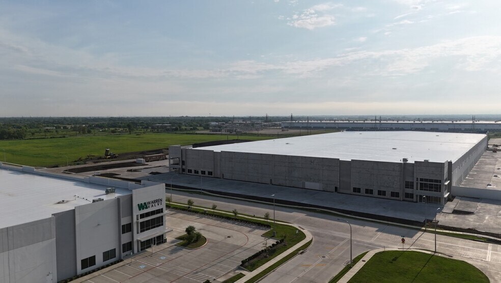 Sam Houston Pky, Houston, TX à louer - Photo de l’immeuble – Image 3 sur 7