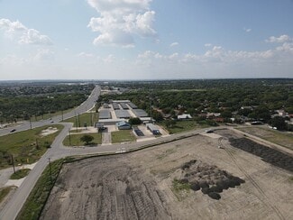 Plus de détails pour 7407 Glen Mont Dr, San Antonio, TX - Local commercial à louer