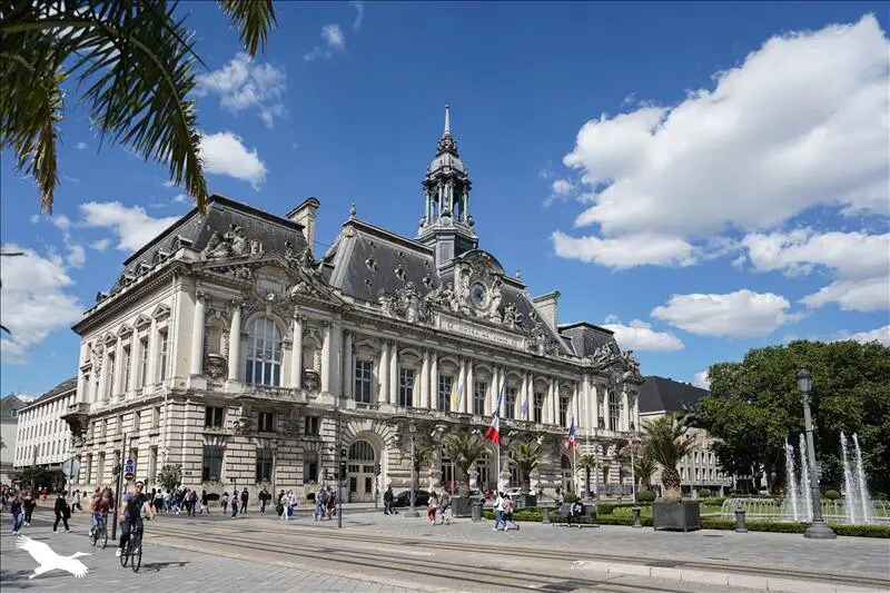 Local commercial dans Tours à vendre Photo de l’immeuble– Image 1 sur 5