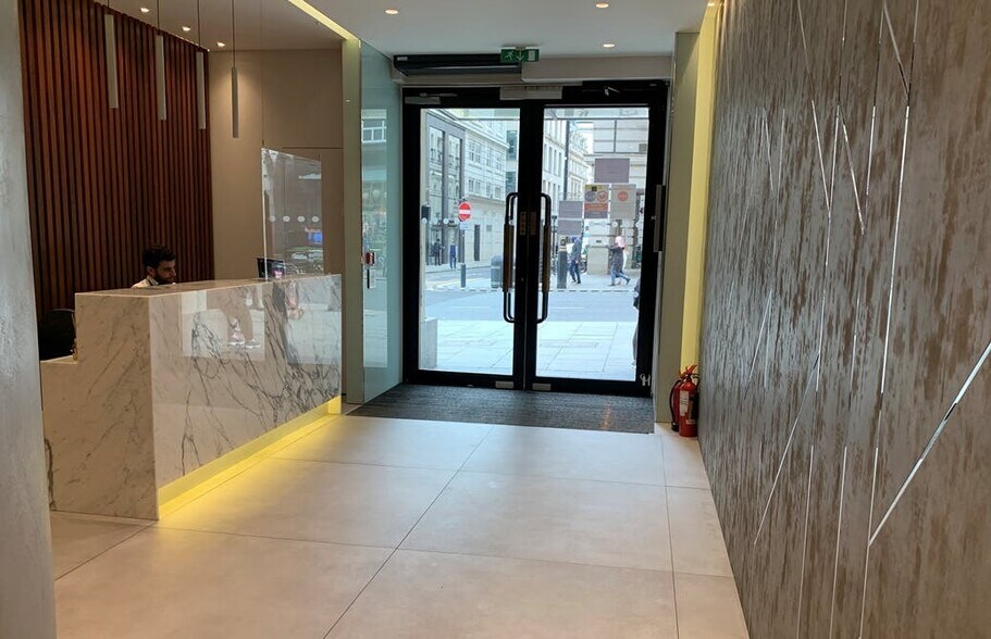 30 Haymarket, Londres à louer - Photo de l’immeuble – Image 3 sur 3