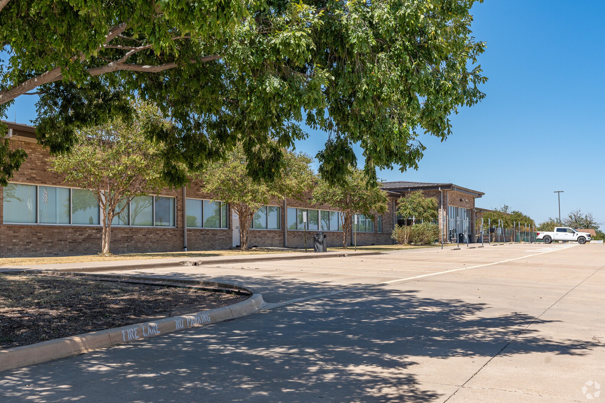 9500 Glascock Drive, Cresson, TX à vendre Photo principale– Image 1 sur 15
