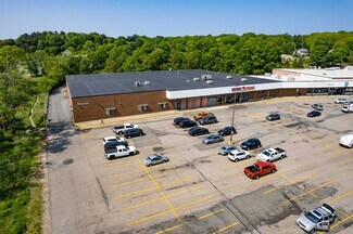 Plus de détails pour 220 E Ashland St, Brockton, MA - Local commercial à vendre