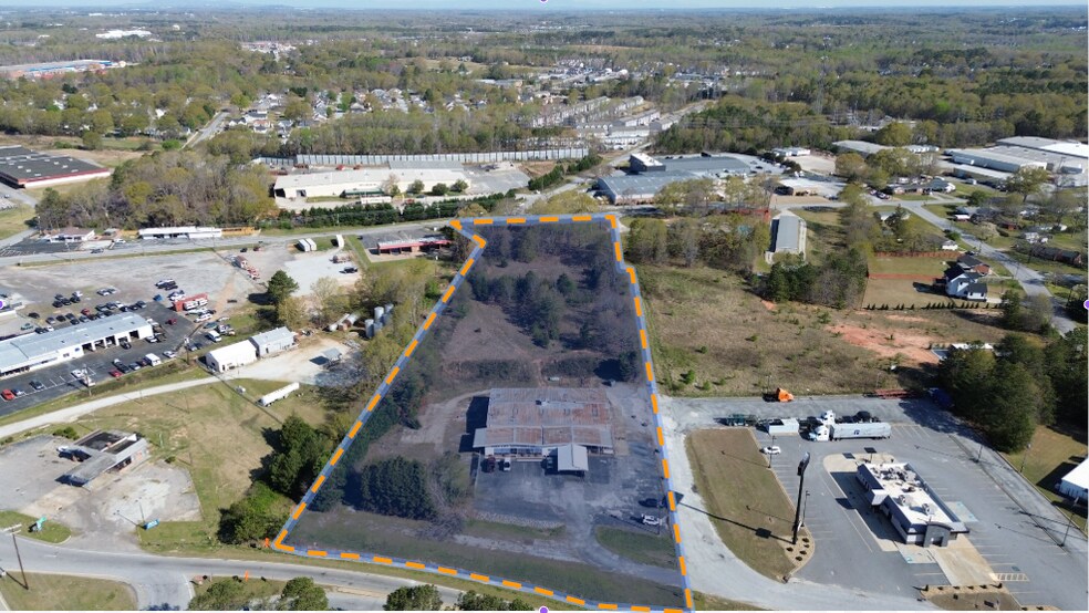 201 Chevy Dr, Fountain Inn, SC à vendre - Photo de l’immeuble – Image 1 sur 5