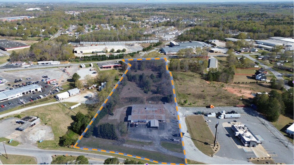 201 Chevy Dr, Fountain Inn, SC à vendre Photo de l’immeuble– Image 1 sur 6