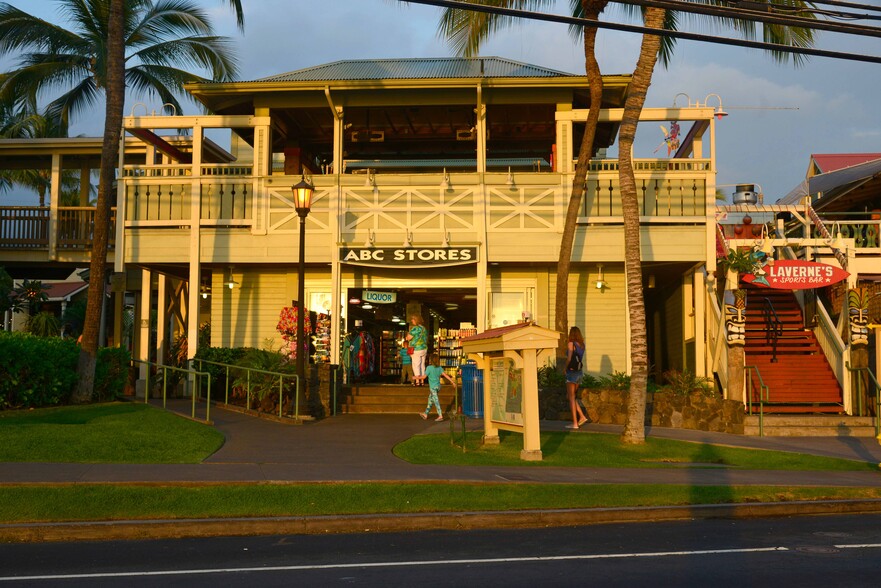 75-5815 Ali'i Dr, Kailua Kona, HI à vendre - Photo de l’immeuble – Image 3 sur 9