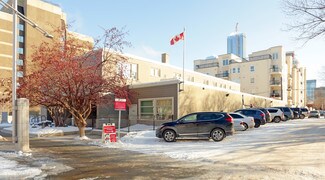 Plus de détails pour 10179 108 St NW, Edmonton, AB - Local commercial à vendre