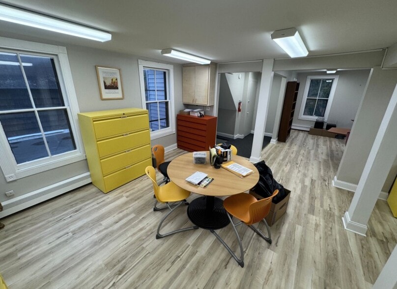 17 Collegeview Ave, Poughkeepsie, NY à louer - Photo intérieure – Image 3 sur 11