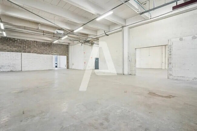 Plus de détails pour 1 Rue Des Cévennes, Rungis - Industriel/Logistique à louer