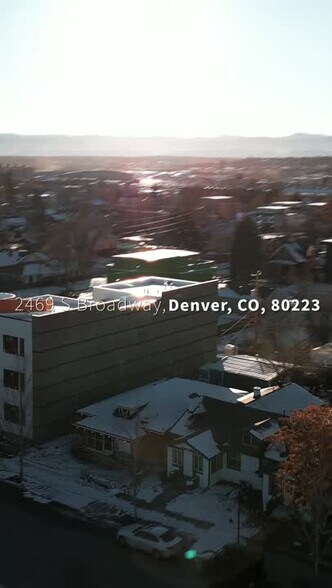 2469 S Broadway, Denver, CO à vendre - Vidéo sur l’annonce professionnelle – Image 2 sur 32