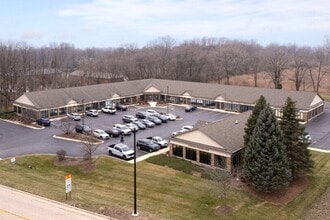 1100-1158 N Main St, Algonquin, IL à louer Photo intérieure– Image 1 sur 2