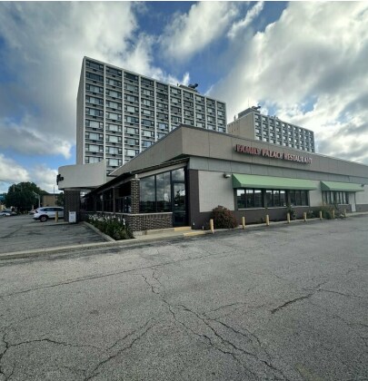 4751 N Harlem Ave, Harwood Heights, IL à louer - Photo de l’immeuble – Image 2 sur 2