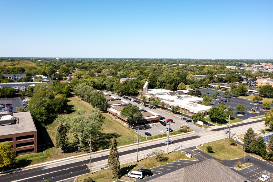 1S376 Summit Ave, Oakbrook Terrace, IL à louer - Aérien – Image 3 sur 6