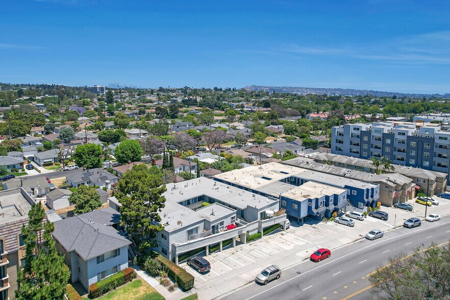 2820 S Sepulveda Blvd, Los Angeles, CA à vendre - Photo de l’immeuble – Image 3 sur 13