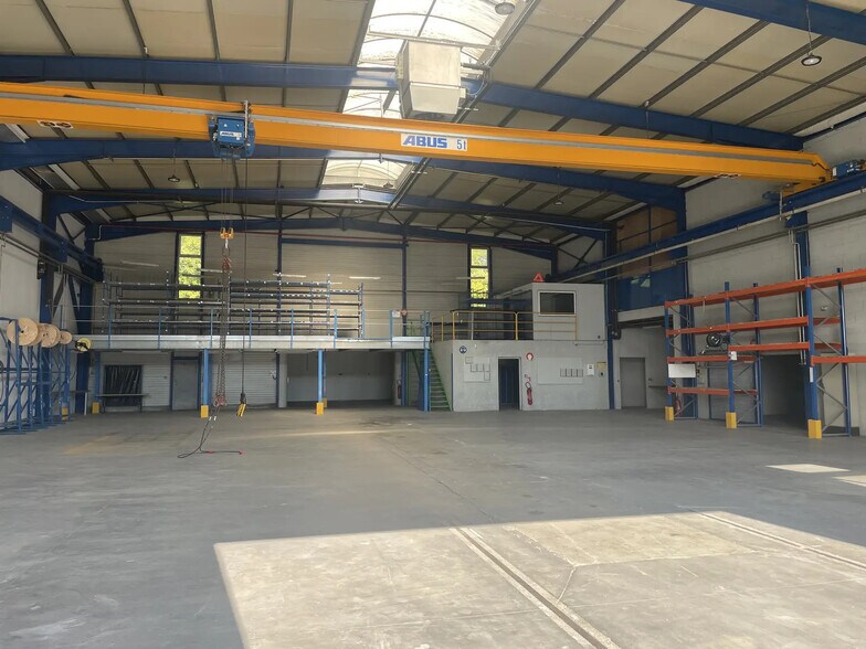 483 Rue Du Marais, Challes-les-Eaux à louer - Photo de l’immeuble – Image 2 sur 6