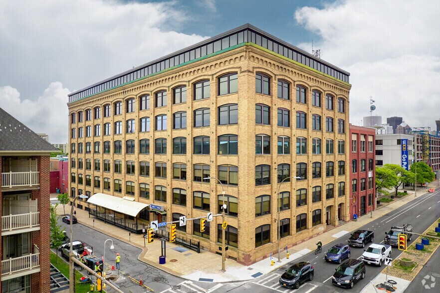 300 State St, Rochester, NY à louer - Photo principale – Image 1 sur 10