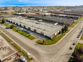 Plus de détails pour 604-678 Rue Deslauriers, Montréal, QC - Industriel/Logistique à louer