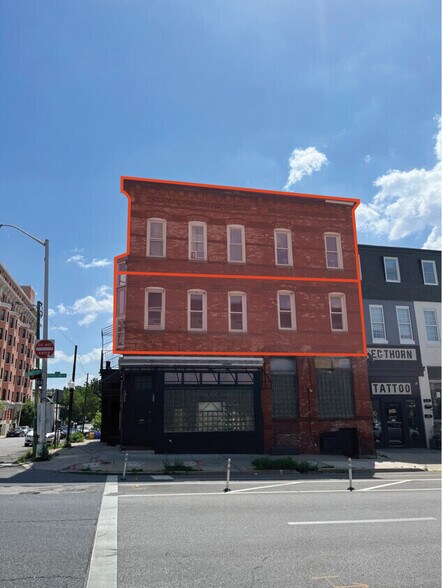 1733-1735 Maryland Ave, Baltimore, MD à louer - Photo de l’immeuble – Image 2 sur 7