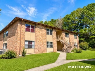 Plus de détails pour Colonial & Northpointe Apartments – Logement à vendre
