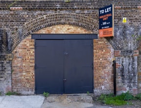 2-4 Colne Rd, Twickenham à louer Photo de l’immeuble– Image 1 sur 3