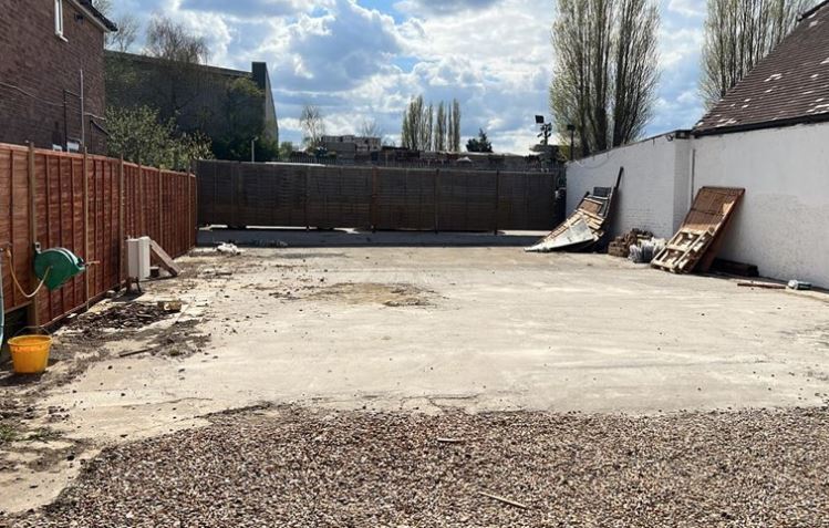 36 Hampton Rd W, Feltham à louer Photo principale– Image 1 sur 2