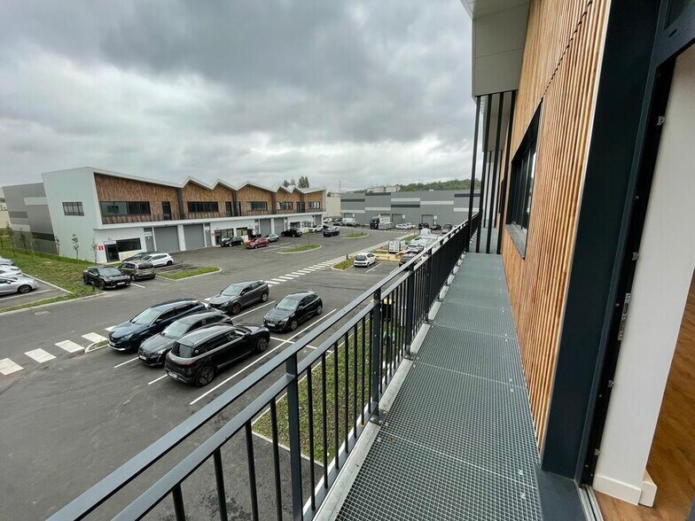 83 Rue Maurice Berteaux, Montmagny à louer - Photo de l’immeuble – Image 3 sur 6