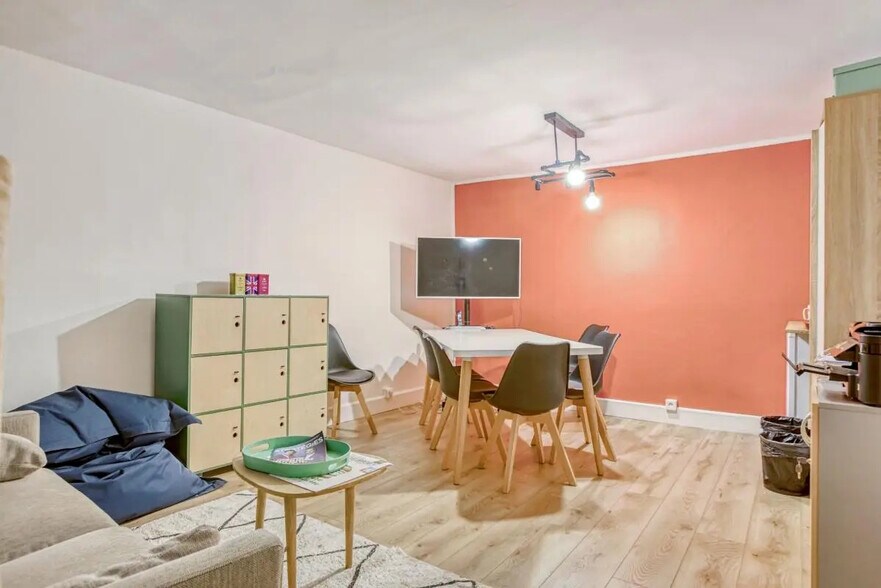 Bureau dans Paris à louer - Photo de l’immeuble – Image 2 sur 10