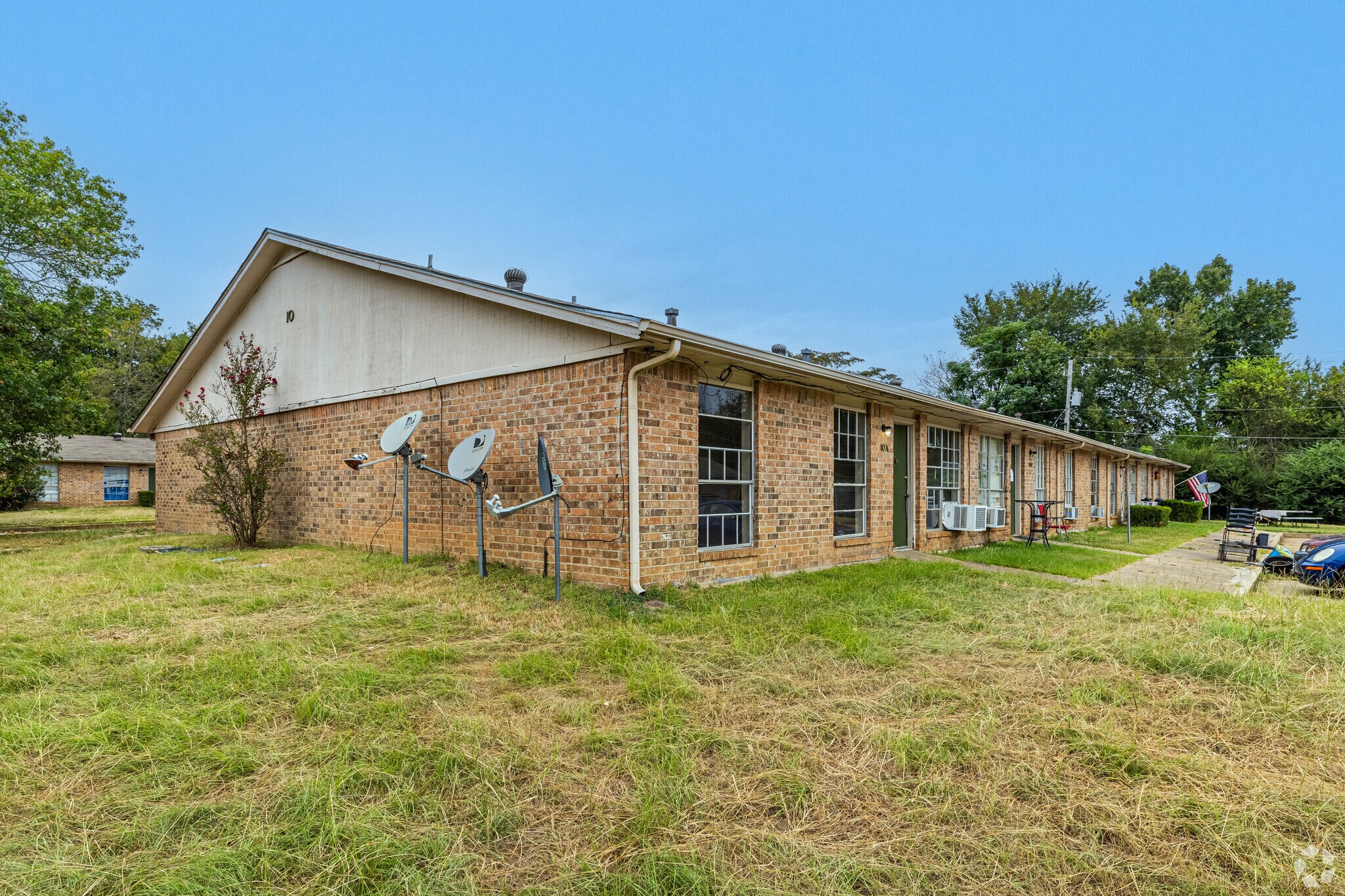 607 S Pecan St, Hughes Springs, TX à vendre Photo principale– Image 1 sur 18