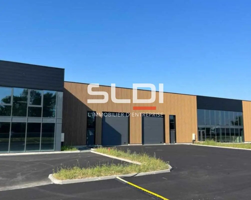 Rue Du Vauzel, Ambérieux à louer Photo de l’immeuble– Image 1 sur 10