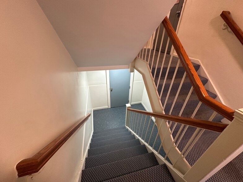 1701 Belle View Blvd, Alexandria, VA à vendre - Photo de l’immeuble – Image 2 sur 17