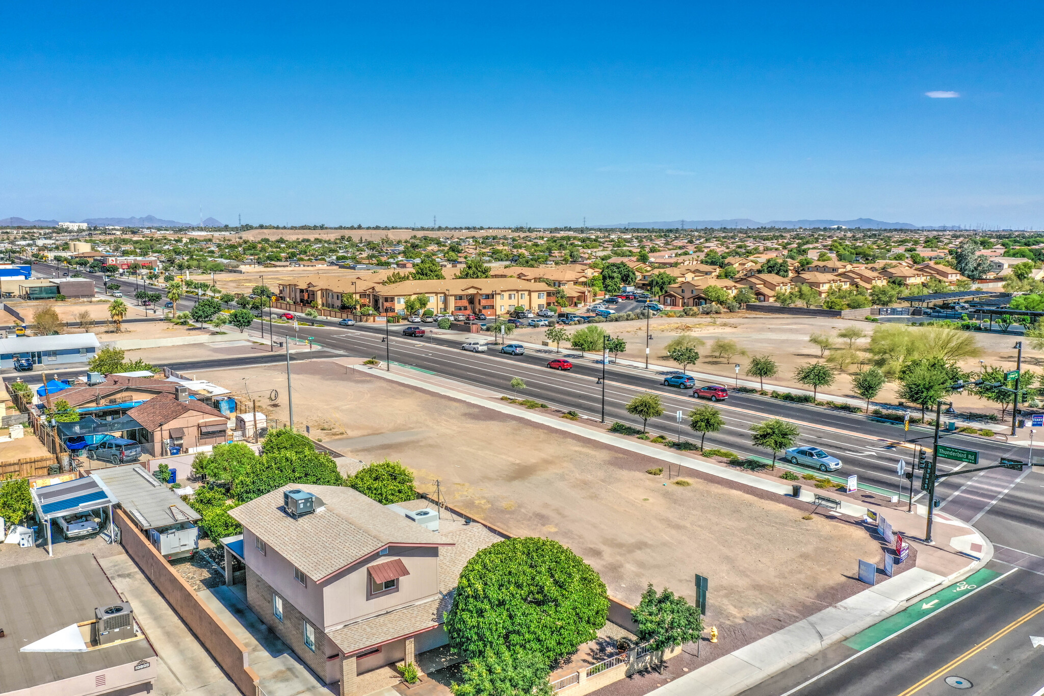 12228 W Thunderbird Rd, El Mirage, AZ à vendre Photo de l’immeuble– Image 1 sur 37