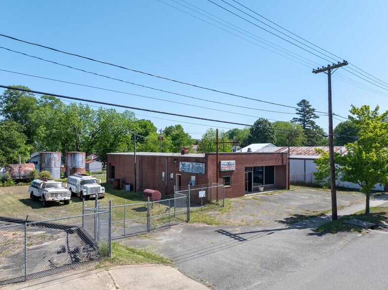 311 E Virginia Ave, Bessemer City, NC à vendre - Photo de l’immeuble – Image 2 sur 6