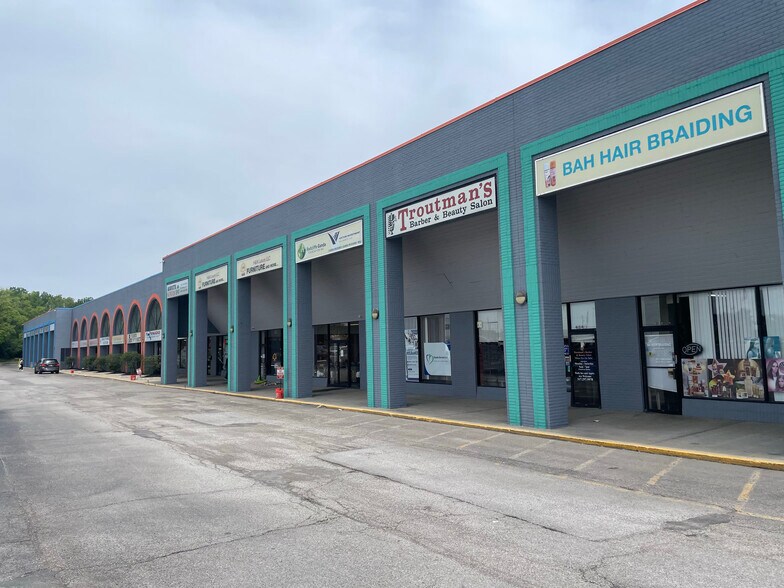 4213-4279 Lafayette Rd, Indianapolis, IN à louer - Photo de l’immeuble – Image 3 sur 3