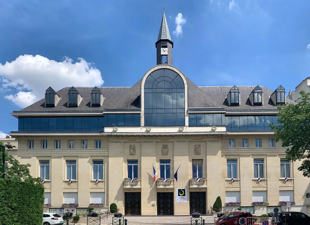 Local commercial dans Saint-Mandé à louer Photo de l’immeuble– Image 1 sur 6