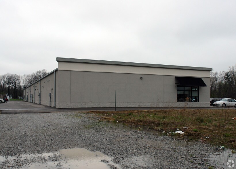 7723 Airport Hwy, Holland, OH à vendre - Photo de l’immeuble – Image 3 sur 15