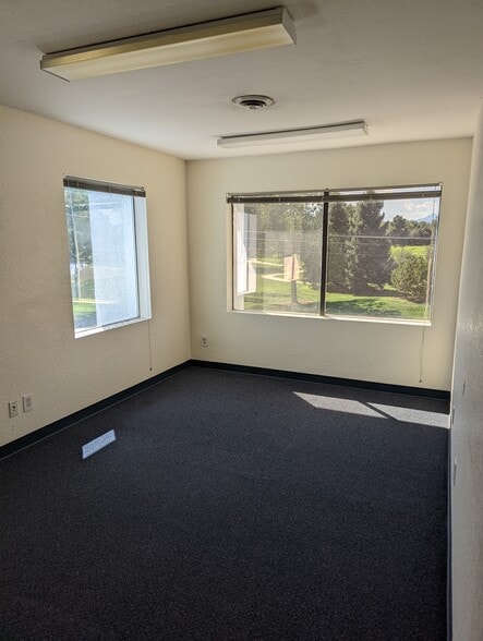 5275 Marshall St, Arvada, CO à vendre - Photo intérieure – Image 3 sur 13