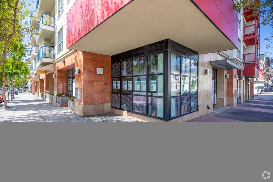 871-875 G St, San Diego, CA à louer - Photo de l’immeuble – Image 3 sur 22