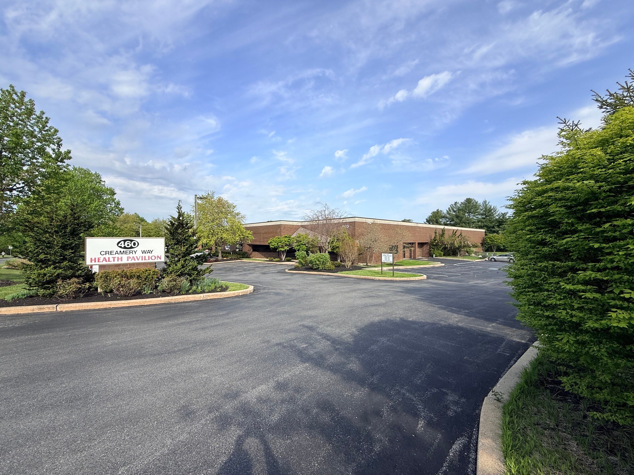 460 Creamery Way, Exton, PA à louer Photo principale– Image 1 sur 10