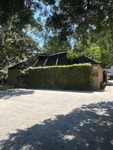 181 N Oak Knoll Ave, Pasadena, CA à louer Photo de l’immeuble– Image 2 sur 6