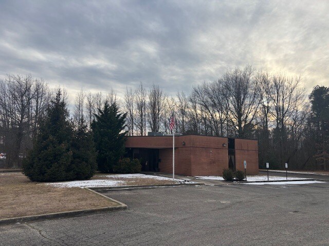 50 Chambersbridge Rd, Lakewood, NJ à vendre Photo principale– Image 1 sur 9