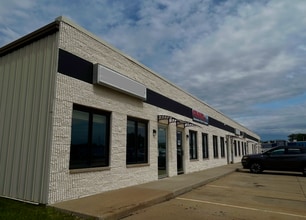 1624 Commerce Pky, Bloomington, IL à louer Photo intérieure– Image 2 sur 10