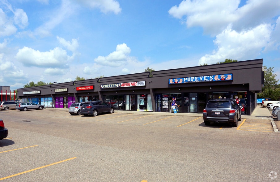 367 St Albert Trl, St. Albert, AB à louer - Photo principale – Image 1 sur 3