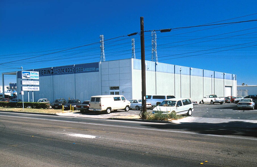1500 E Cerritos Ave, Anaheim, CA à louer - Photo principale – Image 2 sur 10